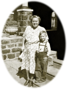 Grandmom_john_May_1949_sm